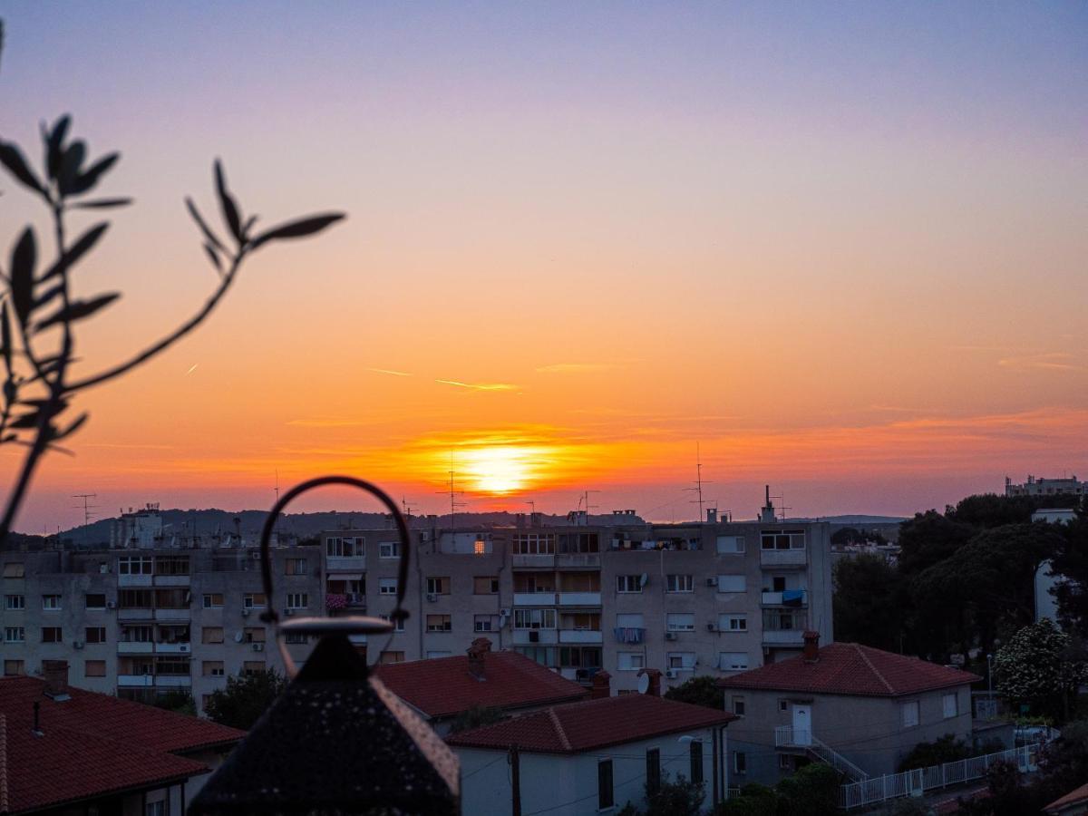 Art Apartment Sole Pula Dış mekan fotoğraf