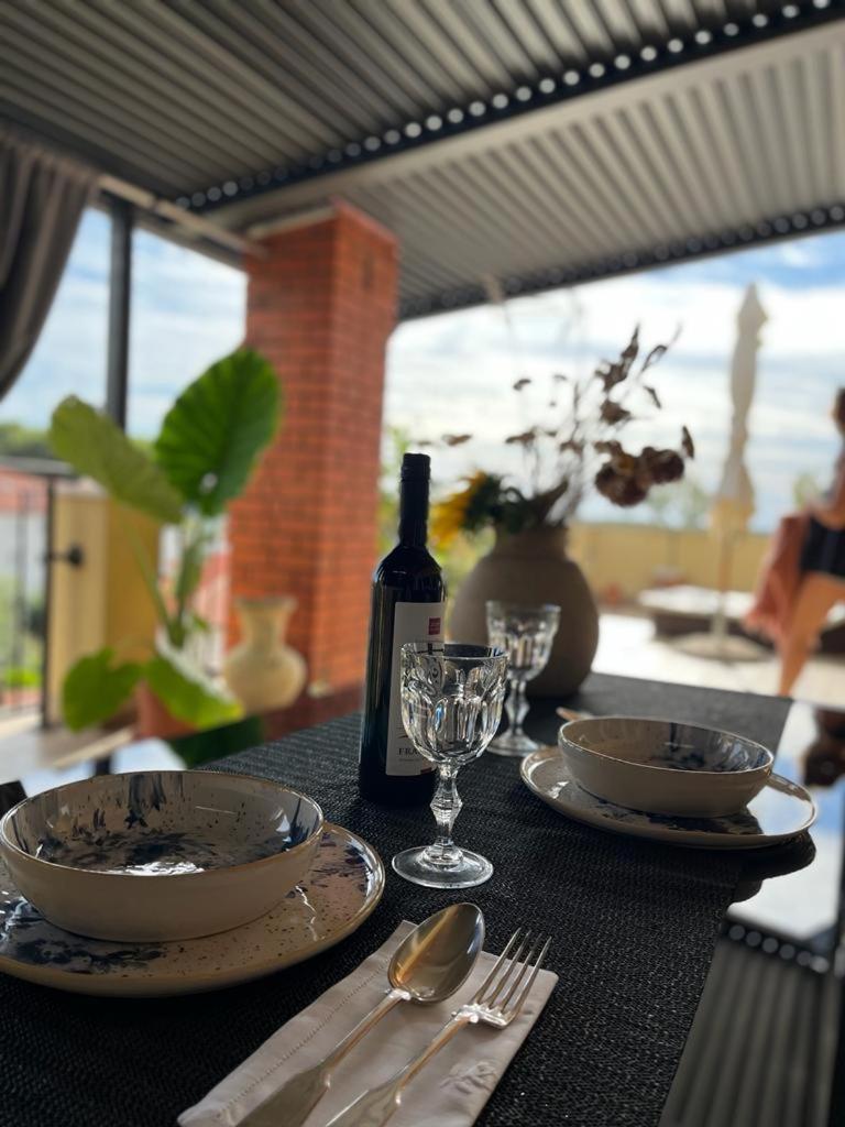 Art Apartment Sole Pula Dış mekan fotoğraf